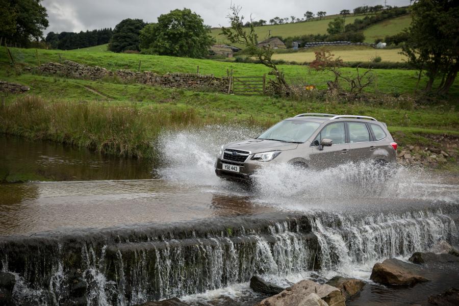  Subaru Forester 2.0D XC 2016 года  (UK) (фото 26 из 26)
